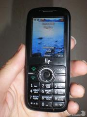 Мобильный телефон Fly DS400 на 2 симки